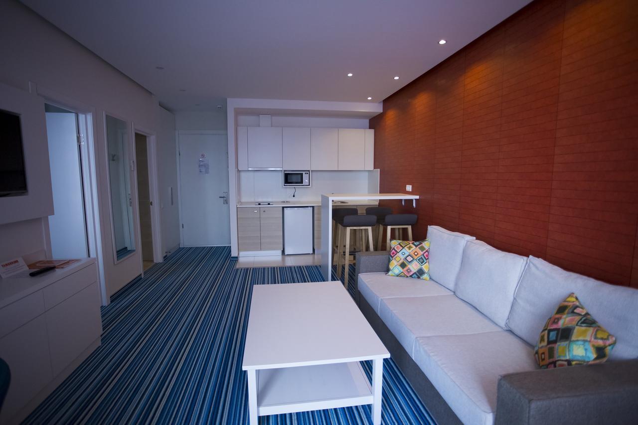 Aparthotel Tangerine 바투미 외부 사진
