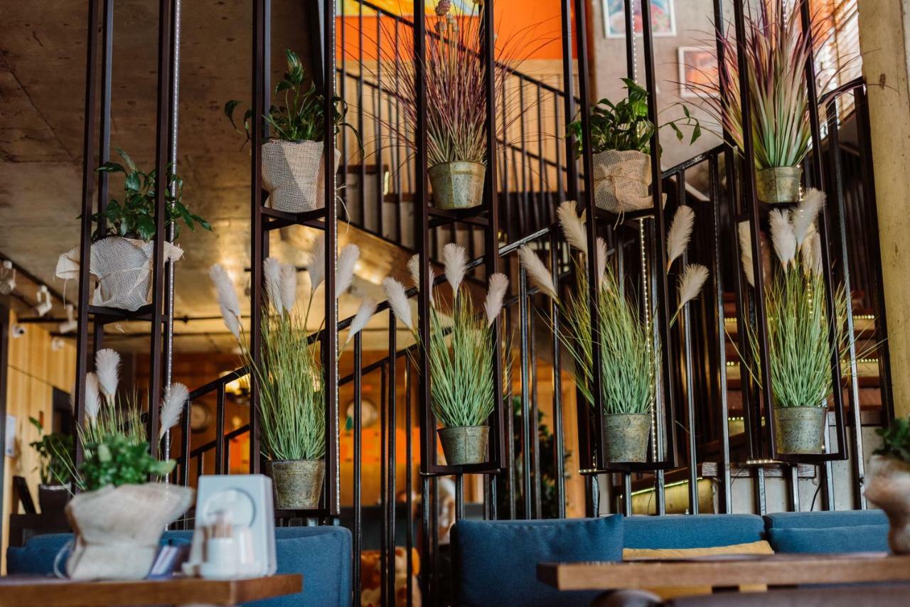 Aparthotel Tangerine 바투미 외부 사진